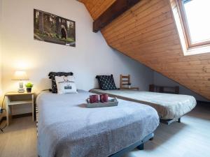 Posteľ alebo postele v izbe v ubytovaní Appartement 8 personnes avec balcon sud, navette télécabine à proximité, Saint-Lary-Soulan - FR-1-296-388