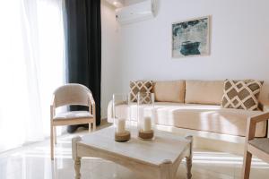 Posedenie v ubytovaní Naxian Emerald Hotel