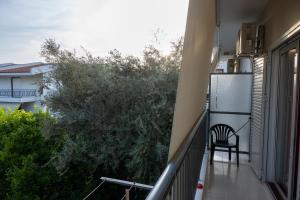 A balcony or terrace at Ιlias rooms