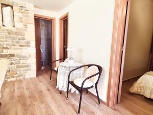 A bed or beds in a room at Traounou Serenity Villa