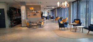 Appart Hotel Odalys City Toulouse Blagnac Aéroport的休息区