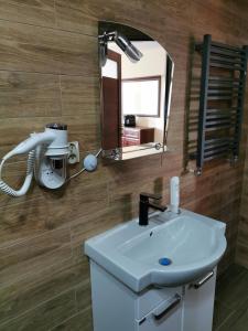 Fotografia z galérie ubytovania APARTAMENTY RETRO DE LUX KROSNO v destinácii Krosno