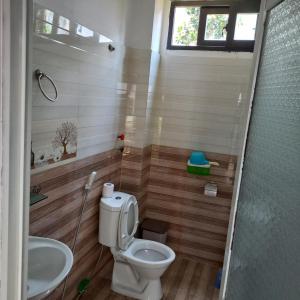 Koupelna v ubytování Homestay HoLo