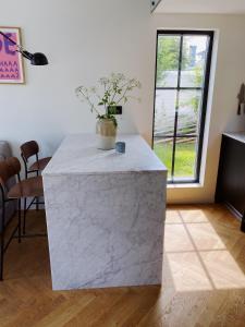 Gallery image of Guesthouse, not even a minute walk to the ocean in Kullavik +21 photos