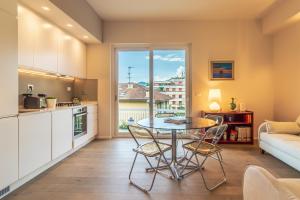 Kuchyň nebo kuchyňský kout v ubytování CASA BRIGITTE Comfort, Vista e Parcheggio