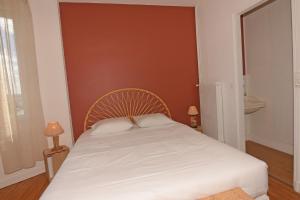 Krevet ili kreveti u jedinici u okviru objekta L'Ango appartement triplex vue port