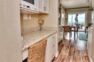 Gallery image of Bungalow Beach Place 1 in Clearwater Beach