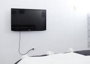 TV a/nebo společenská místnost v ubytování Marina House