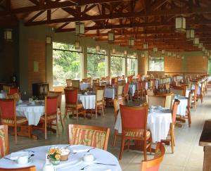 Restoranas ar kita vieta pavalgyti apgyvendinimo įstaigoje Hotel Estância Atibainha - Resort & Convention