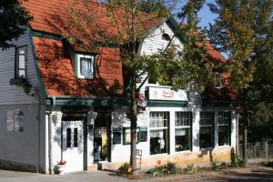 Gallery image of Haus Kehrwieder - Hotel am Kur-Café in Bad Suderode