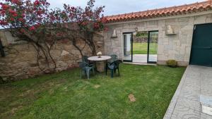 Gallery image of Villa Ribeiro ROOMS pilgrims way to SANTIAGO walk or bike Marinhas Esposende near beach in Esposende