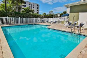 Gallery image of Mariner's Pointe 503 in Clearwater Beach
