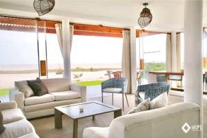 Galeriebild der Unterkunft HOP MALIBU exclusiva frente al mar de Chincha in Chincha Baja