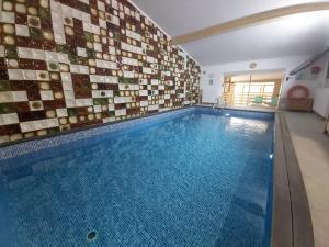 Basen w obiekcie NIECH TO SZLAK B&B lub w pobliżu