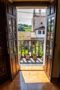 Imagen de la galería de La torrevia2, en Santillana del Mar 42 fotos más