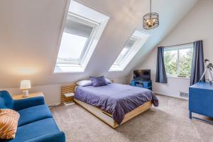 Un pat sau paturi într-o cameră la Element Lodge