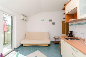 Kuchyňa alebo kuchynka v ubytovaní Apartments Ruzica M