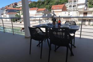 Balkón alebo terasa v ubytovaní Captains beach home