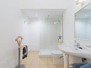 A bathroom at Celia House