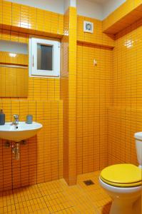 Koupelna v ubytování Dioskouros Hostel
