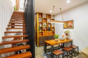 Gallery image of KenKeSu-Entire House-3BRs-Nice Balcony-Free airport pick up from 2 nights in Da Nang