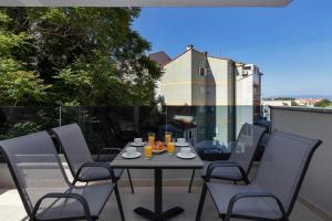 Balkón nebo terasa v ubytování Apartment M&L Makarska