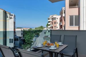 Balkón nebo terasa v ubytování Apartment M&L Makarska