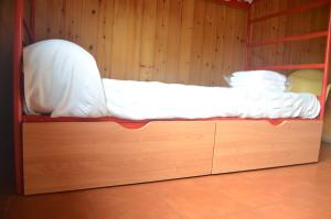 Postel nebo postele na pokoji v ubytování Cabañas bungalow, El Bosque de los Sueños