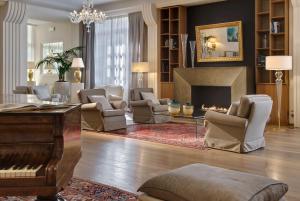 A seating area at Terme Europa