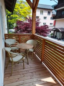 Балкон или терраса в Ferienwohnung Fabiella mit Balkon Döbriach