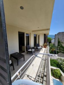 Balkón nebo terasa v ubytování Apartments M Palace