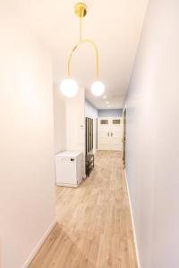 Photo de la galerie de l'établissement 3 min à pied de la gare St Charles - 3 chambres avec Clim, SDB et TV, à Marseille