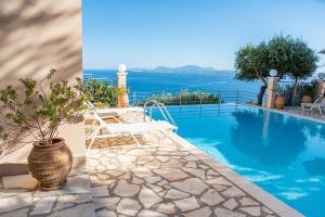 The swimming pool at or close to Villa Sotiris