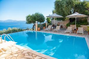 The swimming pool at or close to Villa Sotiris