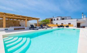 The swimming pool at or close to Dependance Specchia with Pool