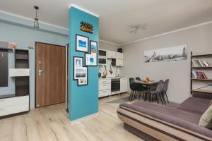 Kuchyňa alebo kuchynka v ubytovaní Apartment Na Zakolu Wisły by Noclegi Renters