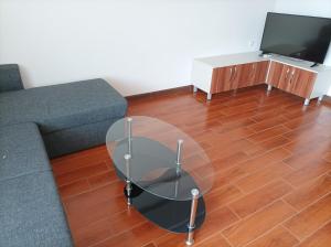 Televiisor ja/või meelelahutuskeskus majutusasutuses One Bedroom Apartment 5 - Restaurant Stadium Plovdiv