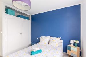 Llit o llits en una habitació de Appart T3 Bien situé a Bourges + Wifi