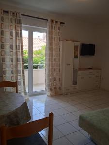 Gallery image of Apartments Renco in Novalja