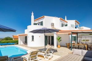 Imagem da galeria de Villa Harpista - Private pool and bbq em Albufeira