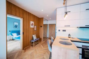 Fotografie z fotogalerie ubytování Luxury Apartment w. City Views in Košice Old Town v Košicích