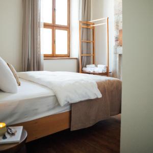 Gambar di galeri bagi Suolo Urla di Urla