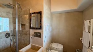 Bagno di Antico Mondo Rooms & Suites