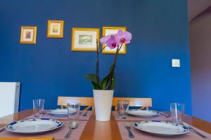Fotografia z galérie ubytovania Secret Garden 76 sq.m. apartment close to city center v destinácii Ioannina