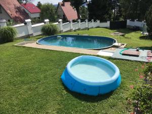 Bazén v ubytování EA Hotel Lipno nebo v jeho okolí