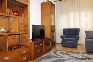TV a/nebo společenská místnost v ubytování VUT La Fuentina -Casas de los Picos