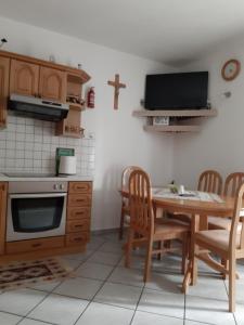 Gallery image of Apartmani Jozefina in Omišalj