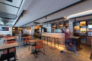 Ο χώρος του lounge ή του μπαρ στο ibis Petrolina