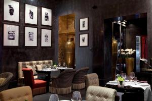 Posedenie v ubytovaní Baglioni Hotel Regina - The Leading Hotels of the World