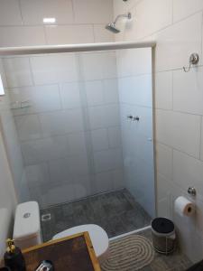 Um banheiro em Pousada Recanto do Lago